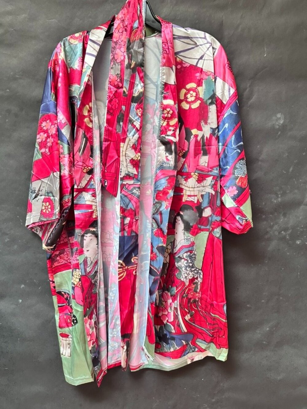 Toyohara Chikanobu Red Geisha Girls Glossy Short Sleeve Kimono Robe Size XL OS - Picture 6 of 9